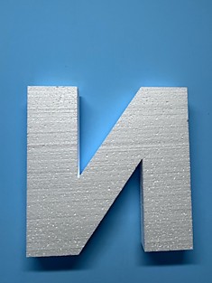 Буква из пенопласта "И"